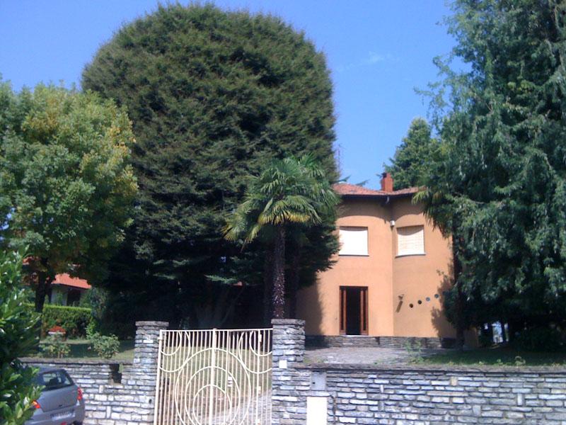 Vendesi Casa Indipendente a Lomazzo via del seprio