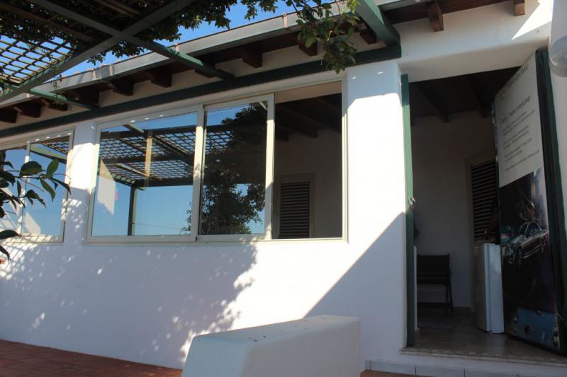 Vendesi Casa Indipendente a Lipari via pianoconte 98055 lipari