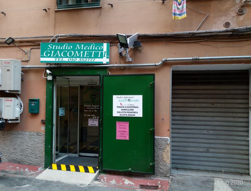 Affittasi Locale Commerciale a Genova via paolo giacometti 38r