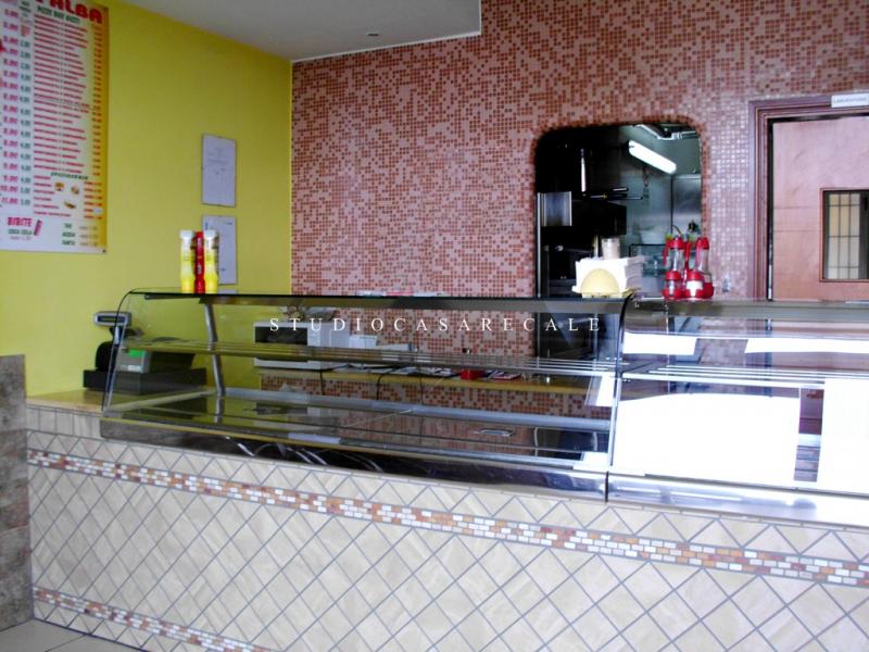 guadagni subito, pizzeria avviata, posizione strategica