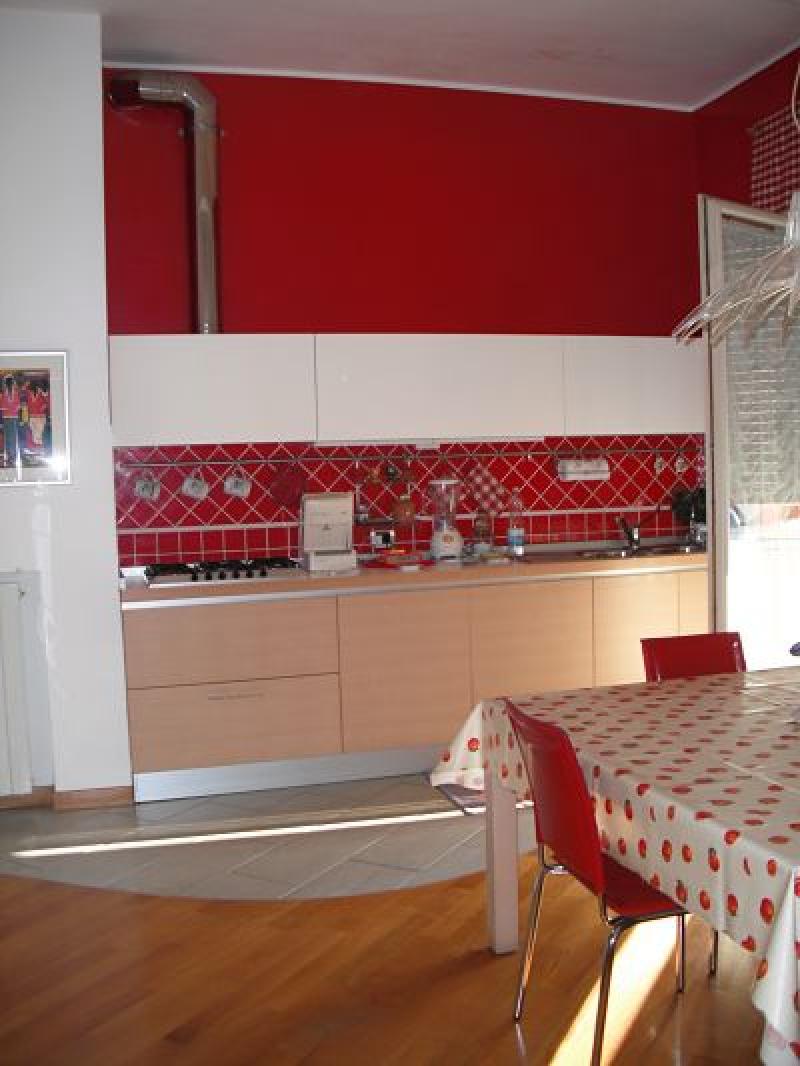 fabbricotti 4 camere 2 bagni cantina e garage perfetto