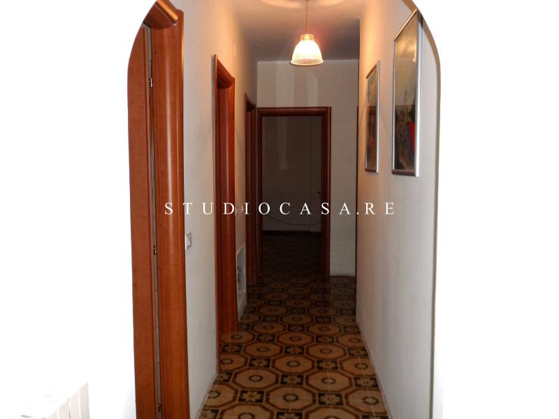 zona acquaviva, appart. con giardino, patio e ripostiglio