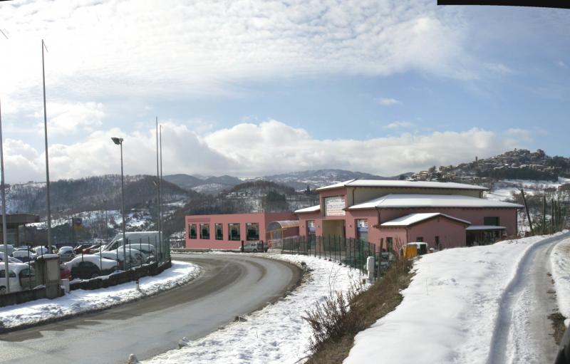 a casteldelpianogrvendita terreno commerciale