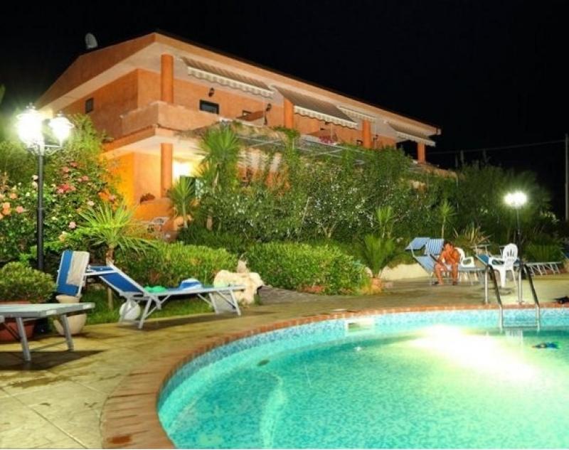 vacanza tropea in agriturismo vicino al mare