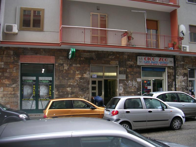 Vendesi Appartamento a Taranto via falanto 35