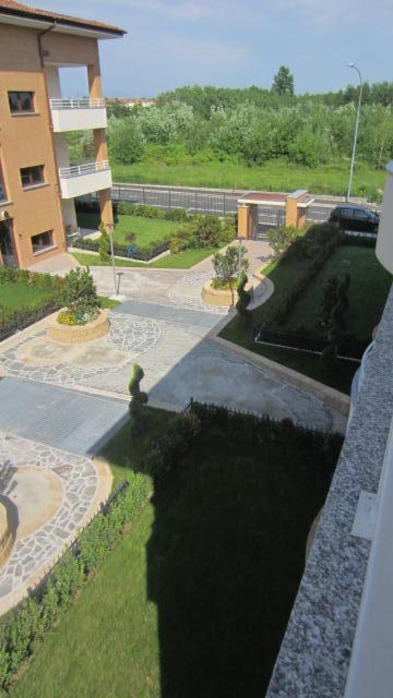 appartamento di 3 locali servizi