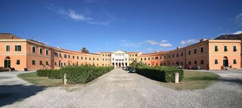 ardenza mare 2 camere ta posto auto