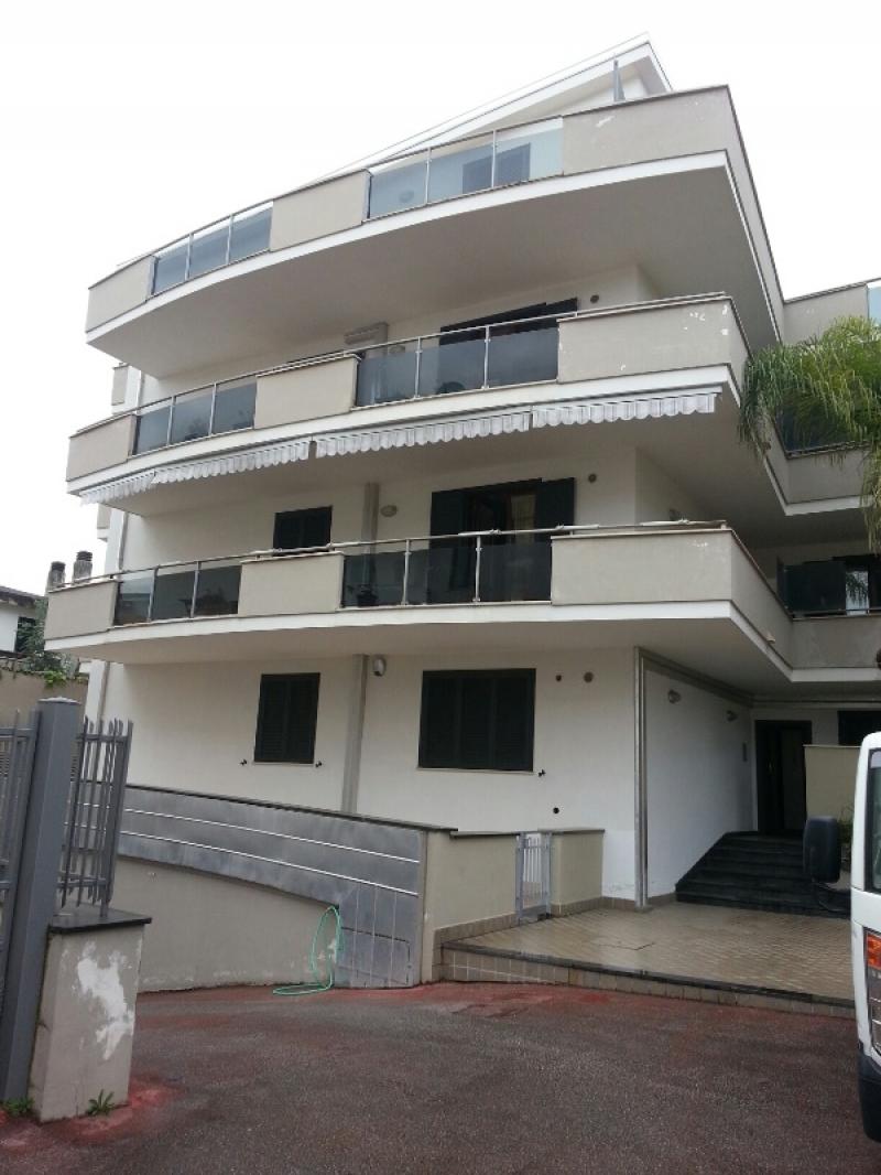 appartamento mansardato a/2 con terrazzo