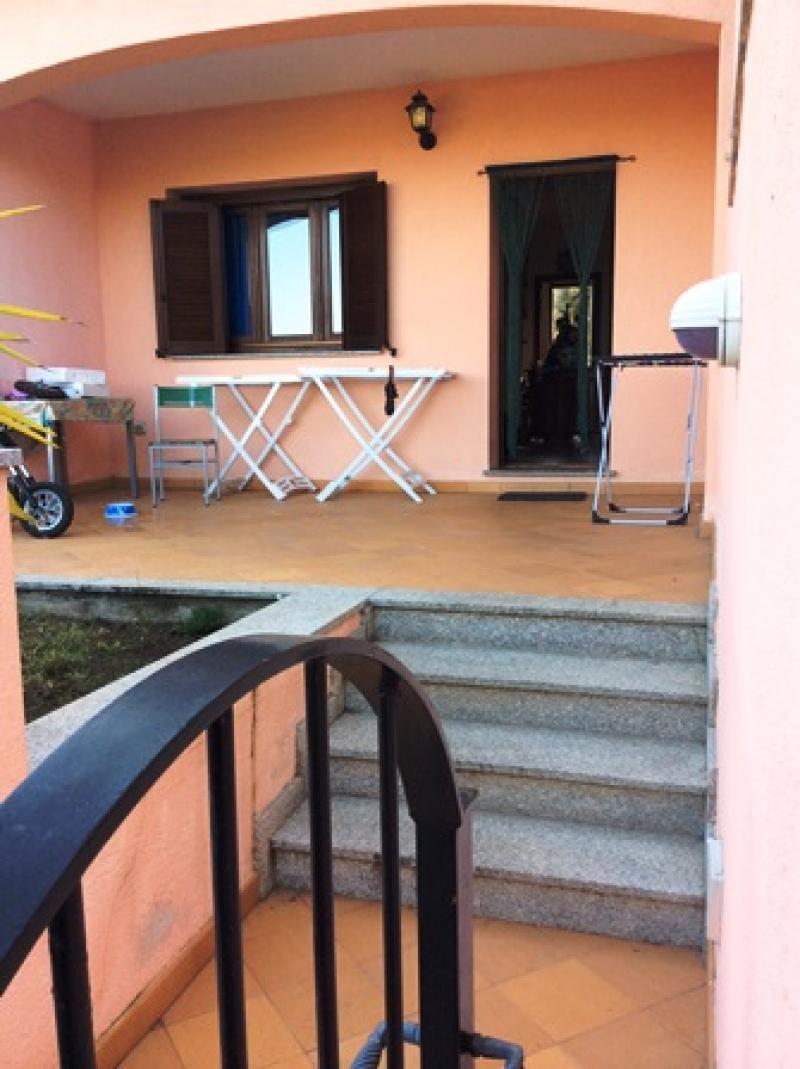 appartamento 4 locali, sito in zona li conchi arzachena
