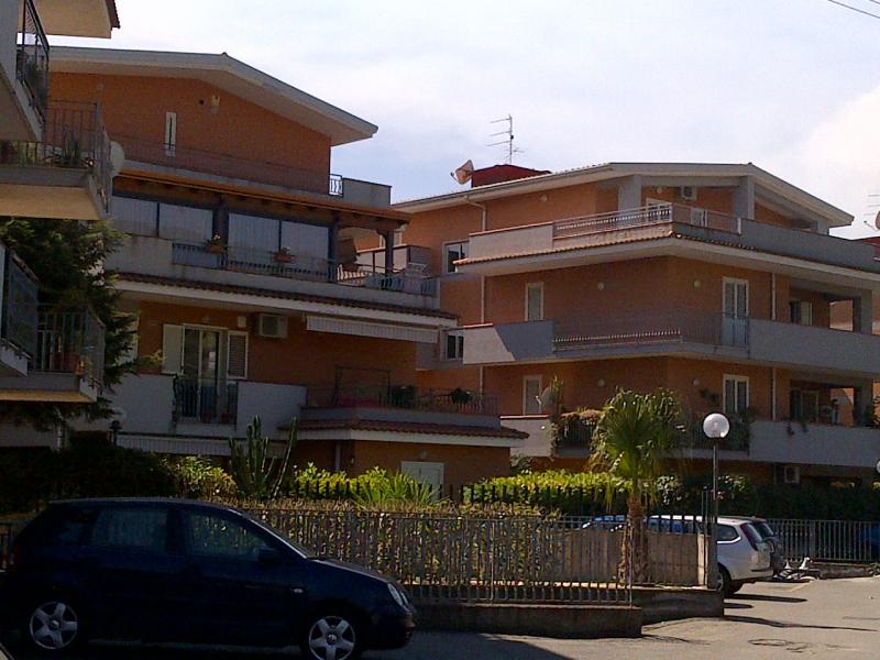 Vendesi Appartamento a Taormina via francavilla 387