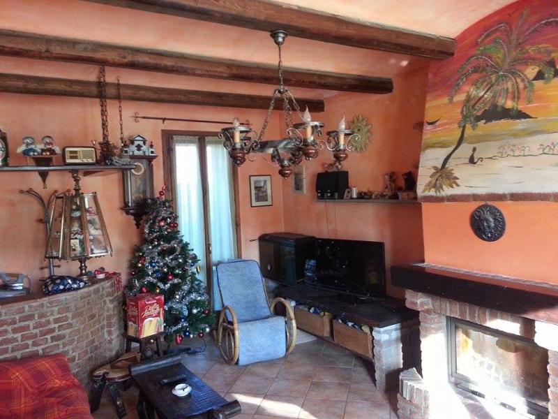 vendiamo bellissima casa situata a villanova d asti