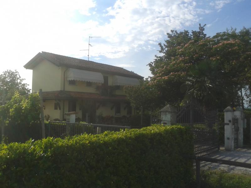 Vendesi Villa Singola Villino a Caorle via brussa 293