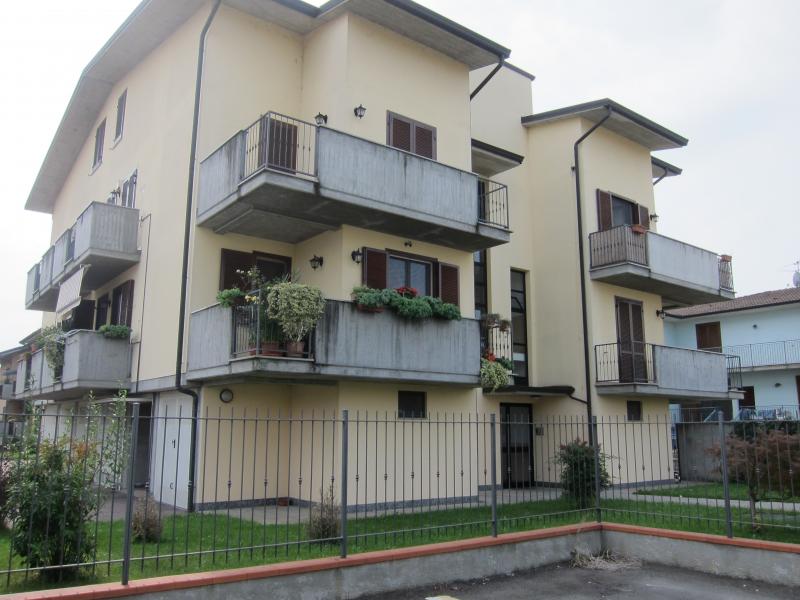 Vendesi Appartamento a Borghetto Lodigiano via de gasperi 40
