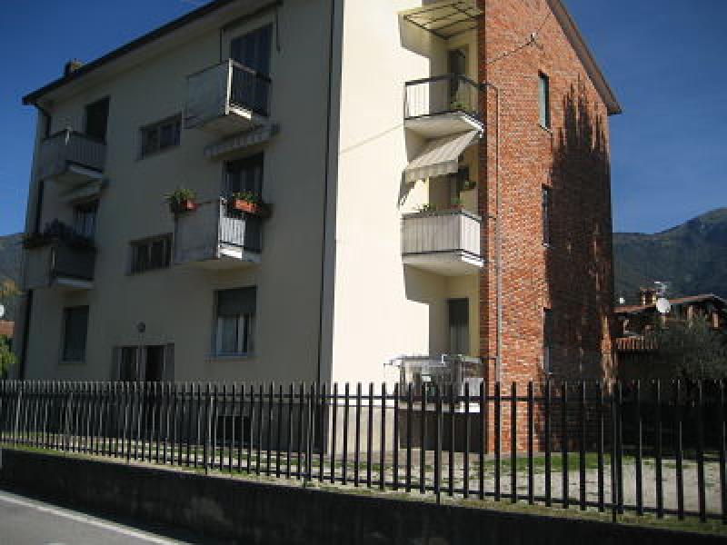 gardone riviera-san michele vendo trilocale mq. 75 da ristrutturare