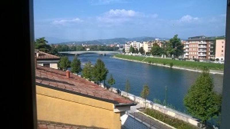 affittasi attico a san zeno