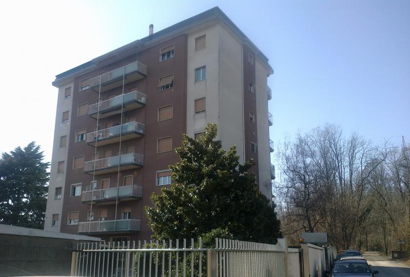 Vendesi Appartamento a Cesano Maderno via toscana