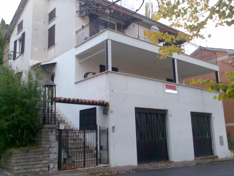 pietralunga pg  casa indipendente