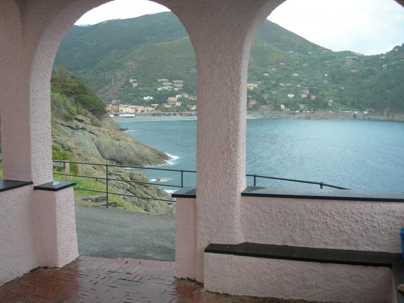 splendido rustico da recuperare a bonassola