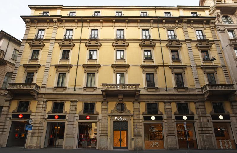 ufficio in coworking a partire da 599 € in galleria vittorio emanuele ii