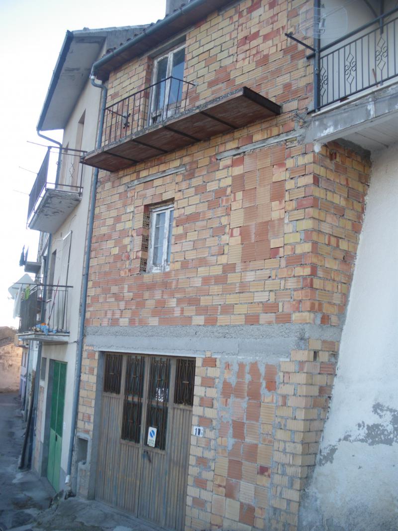 vendesi casa al rustico a celenza sul trigno