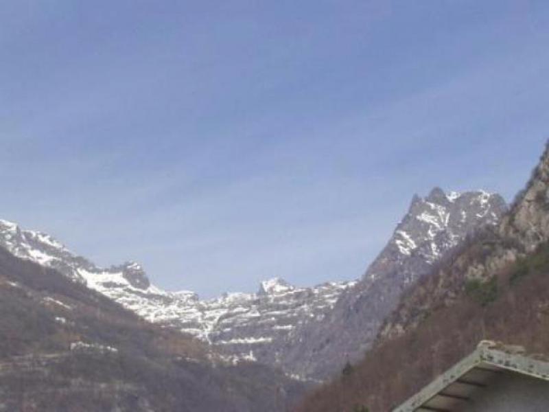 vendo centro chiavenna soottimo trilocale in bioedlizia
