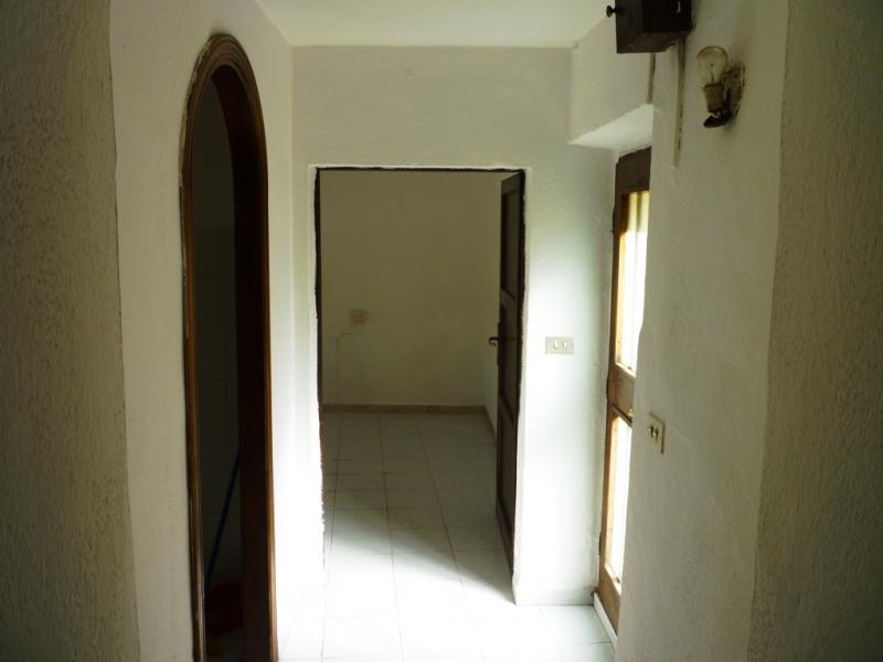 batignano, bilocale con terrazza in centro