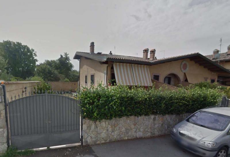 Vendesi Villa a Schiera a Roma via giuseppe antonio borgese 19a