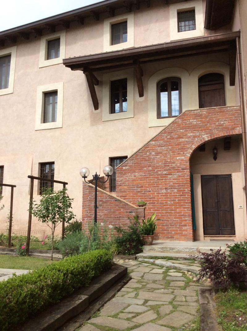 incantevole casale del 700 con piscina nei pressi di vigevano