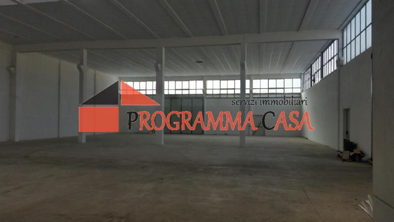 pomezia capannone industriale 2000 mq.frazionabile