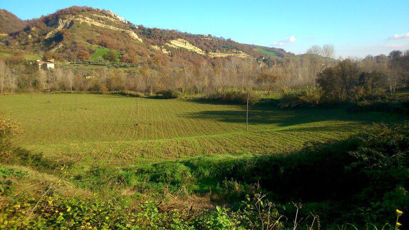 terreno nella campagna abruzzese