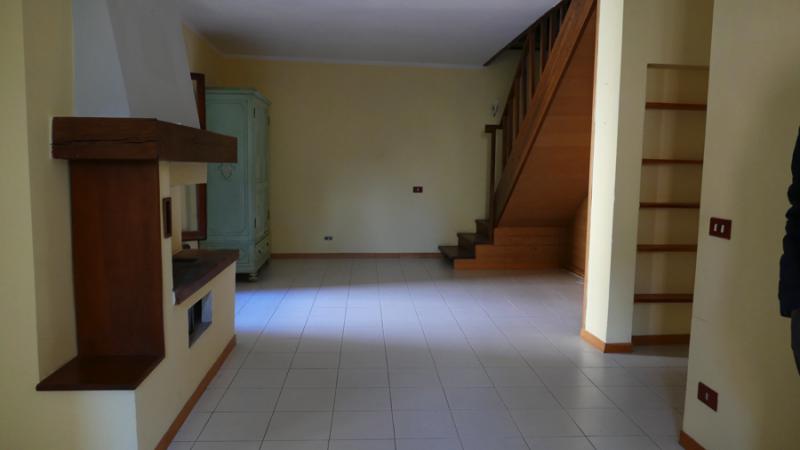 vendita bellissima casa indipendente a palazzone, san casciano dei bagni ottimo prezzo, relax e vista mozzafiato