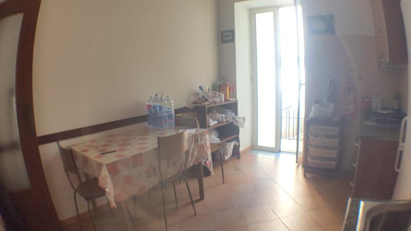 app. vicino al centro e al mare con cantina e spaz. esterno