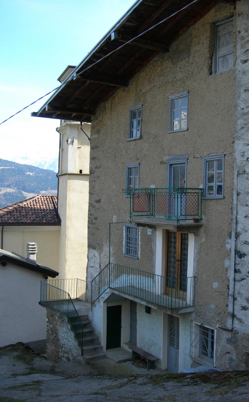 vendo casa indipendente landò valle camonica