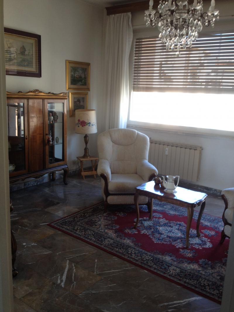ferrigni elegante piano alto 2 camere matrimoniali 2 bagni posto auto