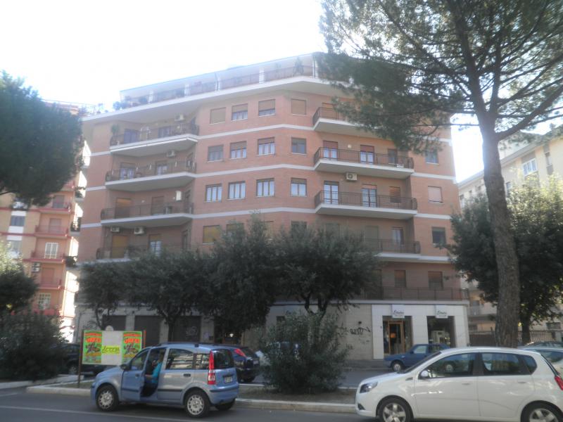 Vendesi Appartamento a Foggia viale michelangelo 159