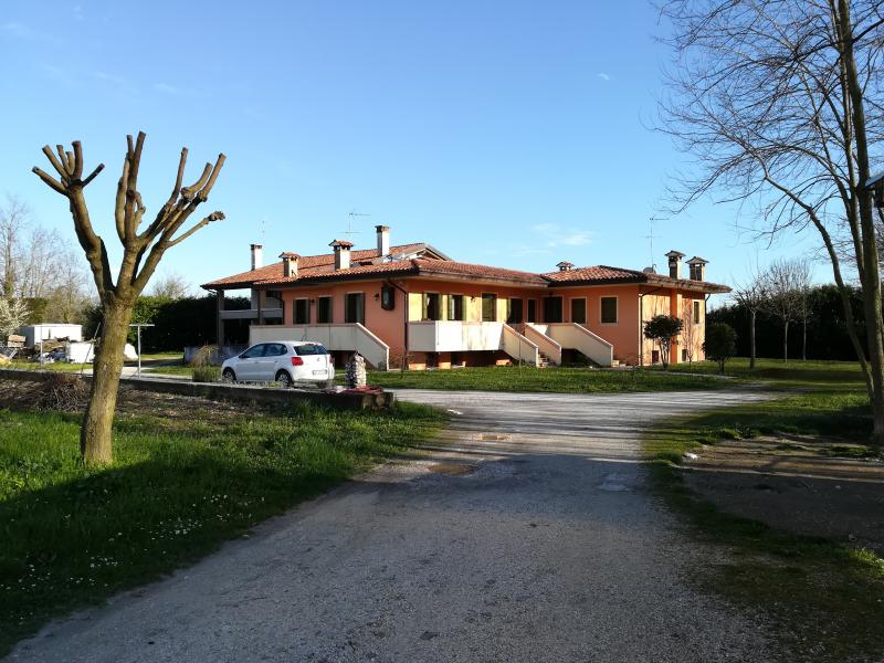 Vendesi Villa a Schiera a Povegliano vicolo isonzo 2
