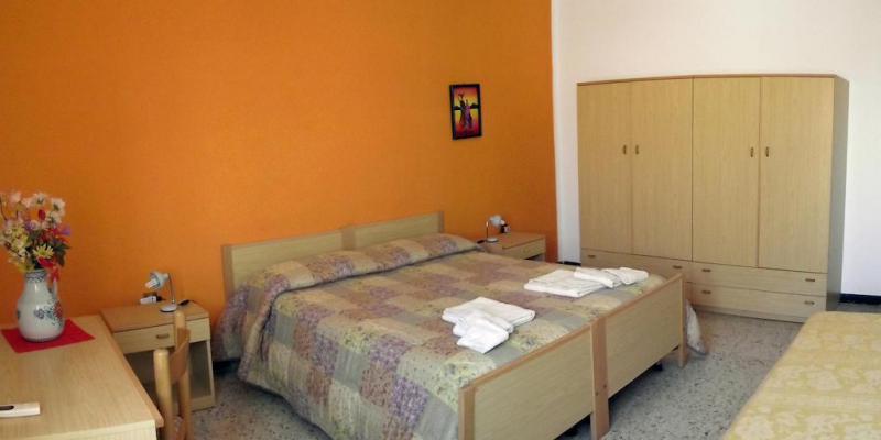 alghero a 800 metri dal lungomare camere in affitto !!!