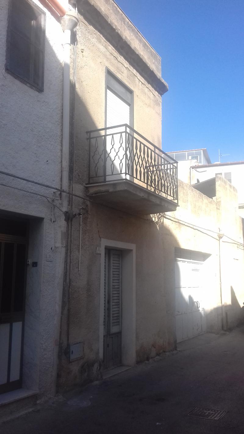 casa indipendente mq 110 circa