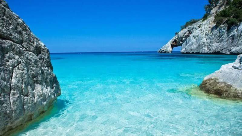 privato vendo casa  6 km dal mare in sardegna