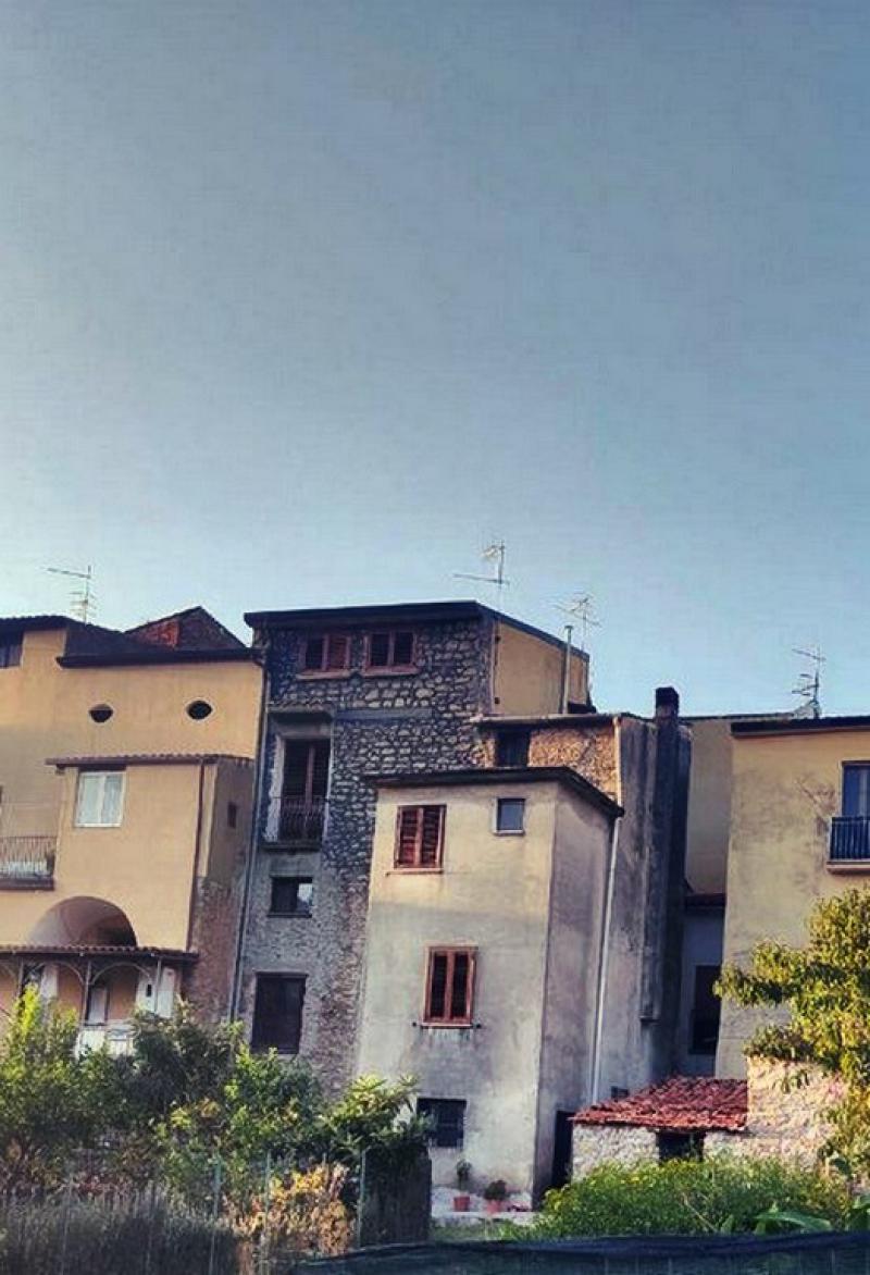 Vendesi Appartamento a Ceraso santa barbara via piani casale italia