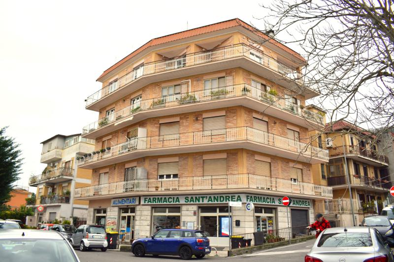 appartamentoottavia 90 mq triplice esposizione panoramico