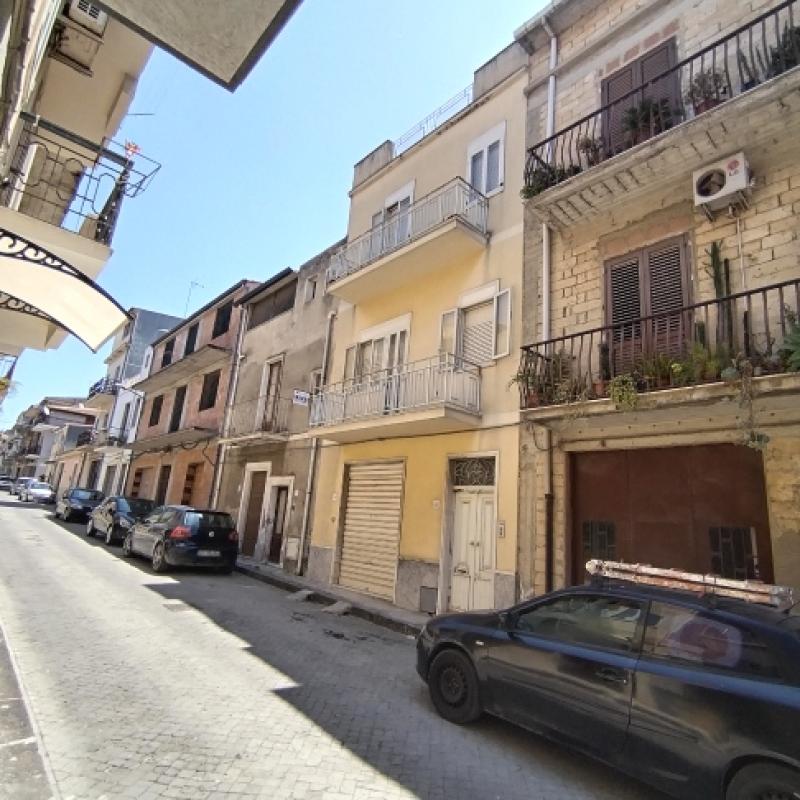 casa singola in via a. volta