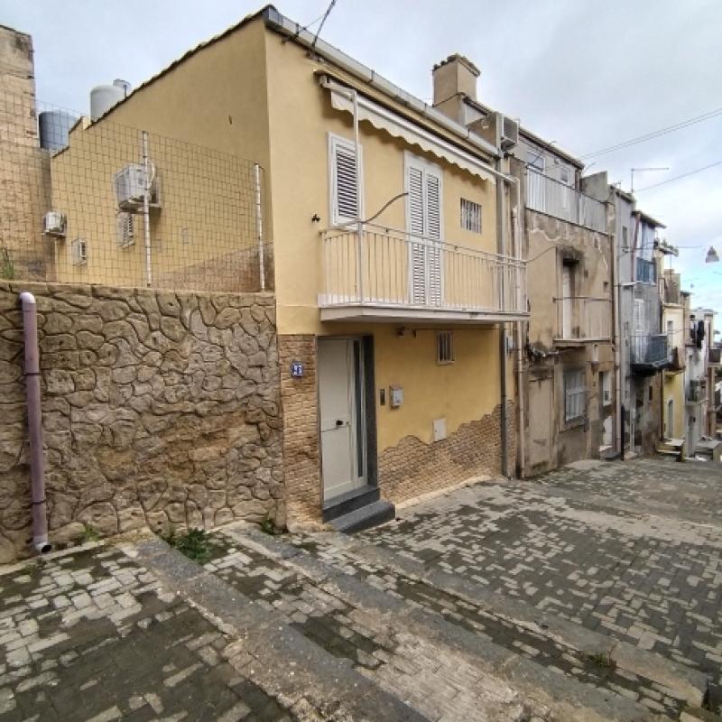 casa singola in via ciuffia